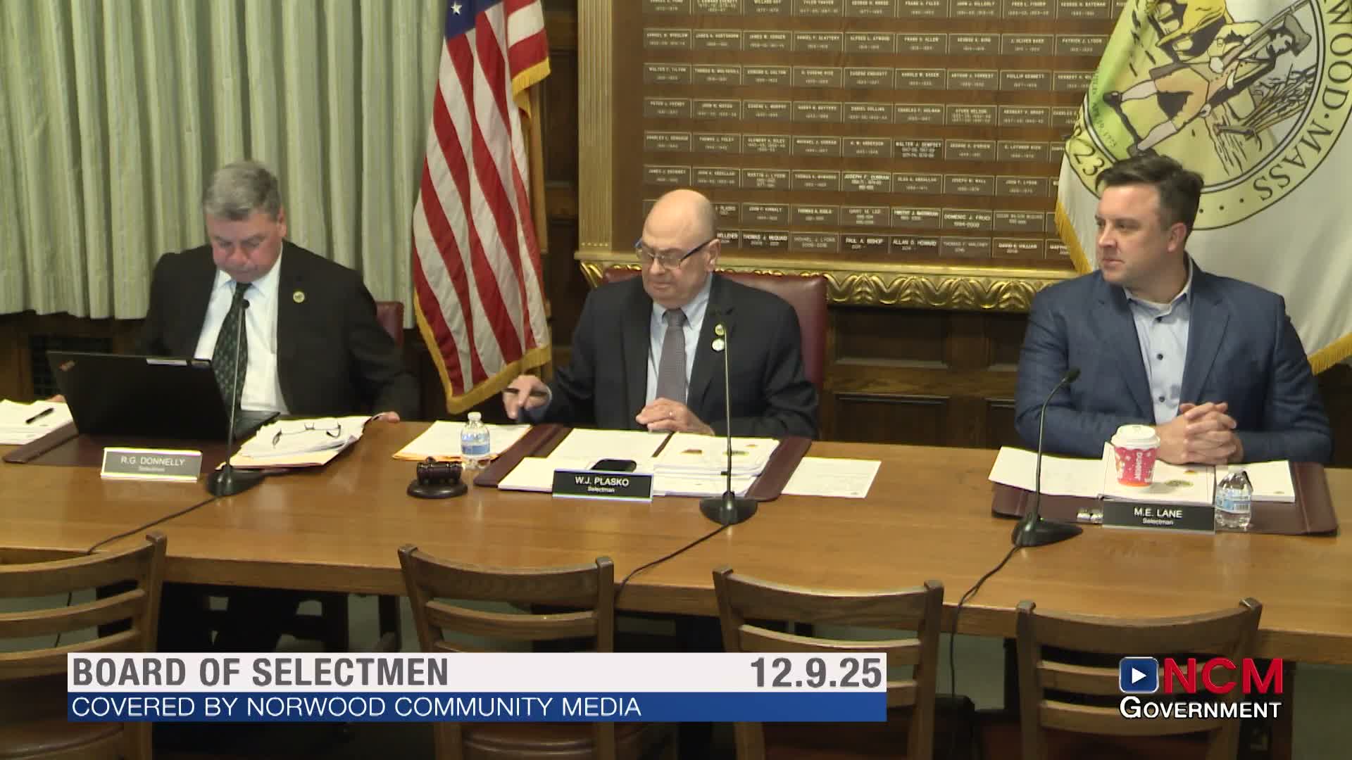 Consultant says Norwood calls up 33% since 2020; recommends moving to 18‑person shifts and equipment upgrades