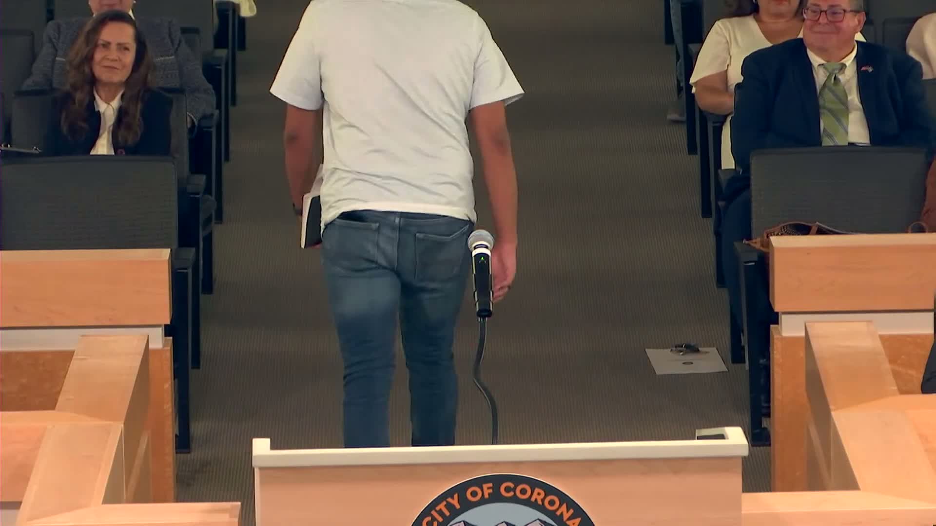 Corona council elects Jackie Casillas mayor; Westpeak chosen as vice mayor