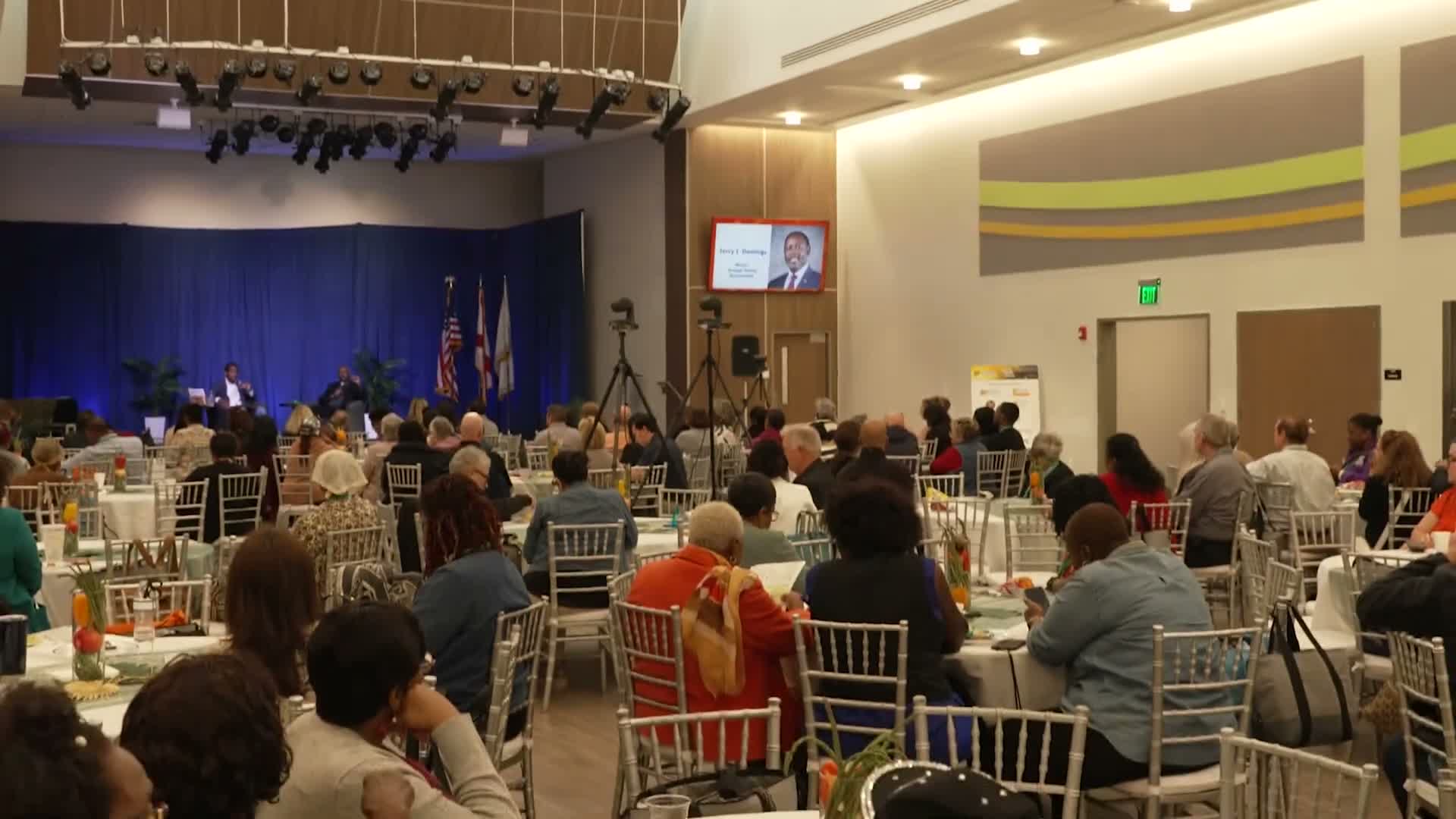 Mayor Jerriel Demings fields Q&A on budget priorities as residents raise tourism tax idea for transit