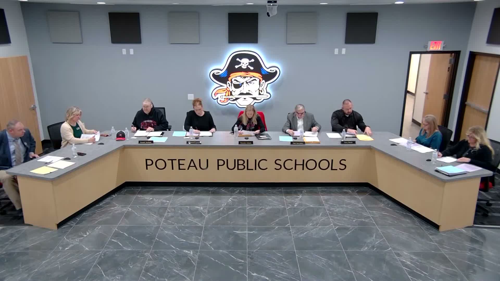 Poteau board hears Poteau Virtual Academy presentation as enrollment grows
