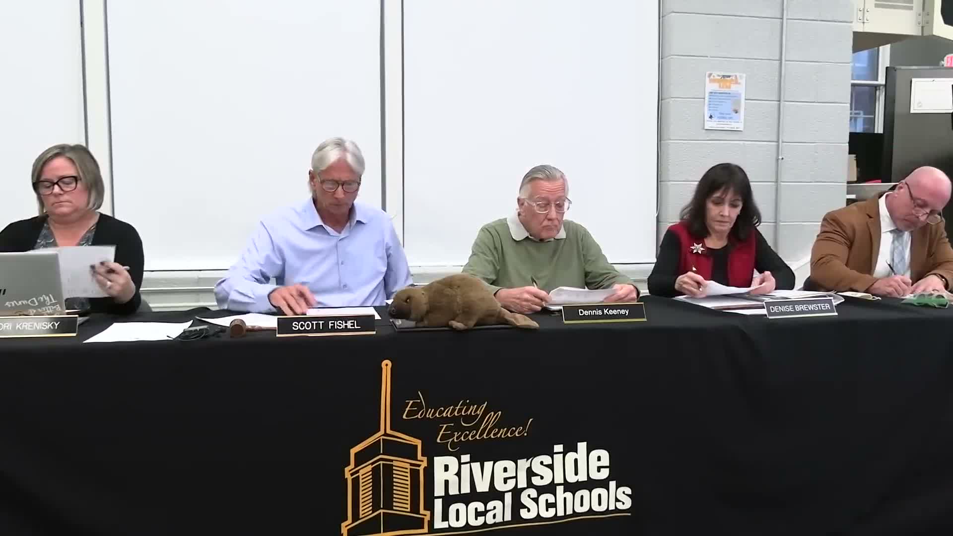 Riverside board accepts independent financial review despite staff disputes over counts