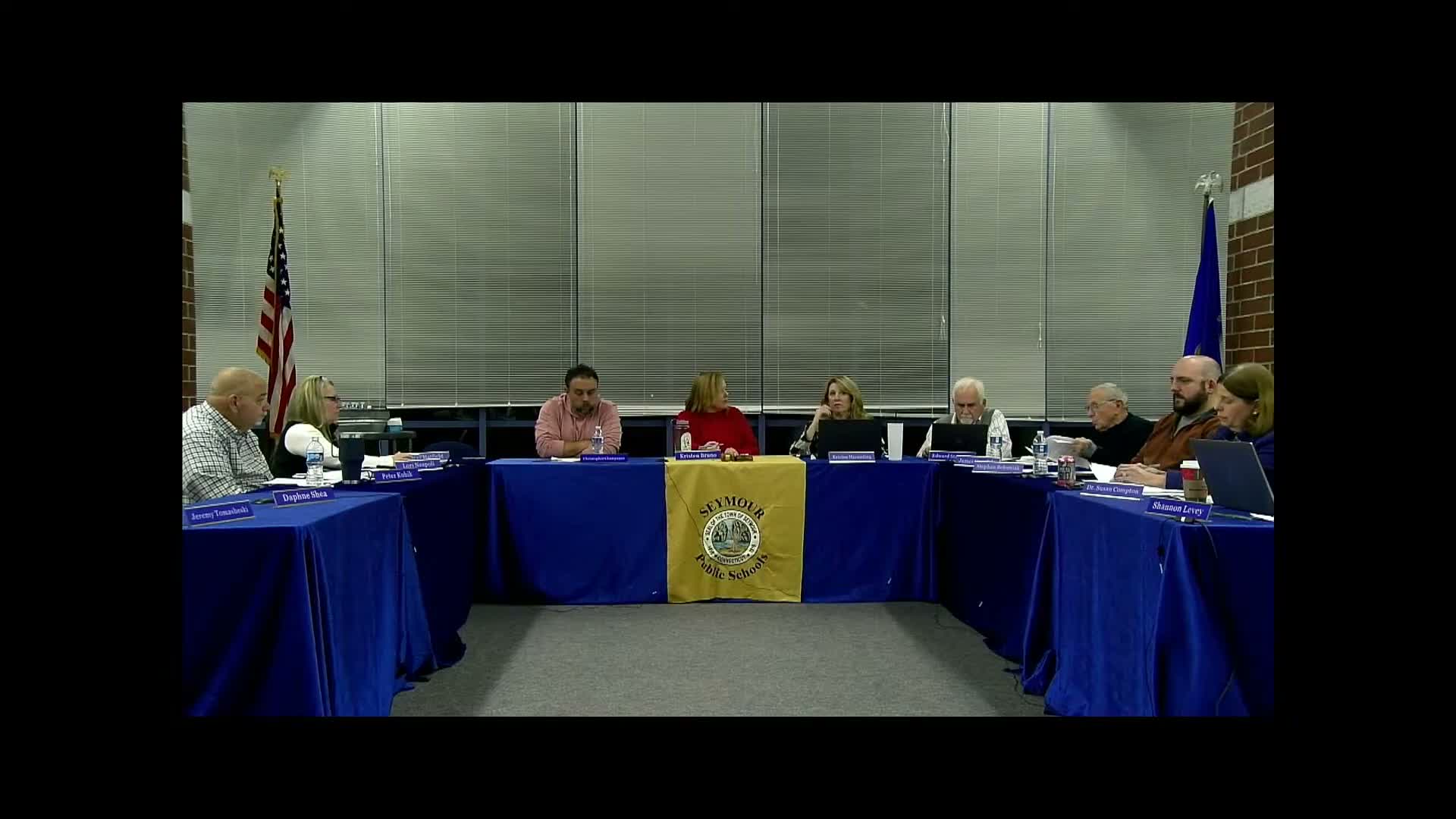 Seymour board ratifies administrators’ contract, approves food-service contracts and adopts 2627 calendar amid staffing concerns