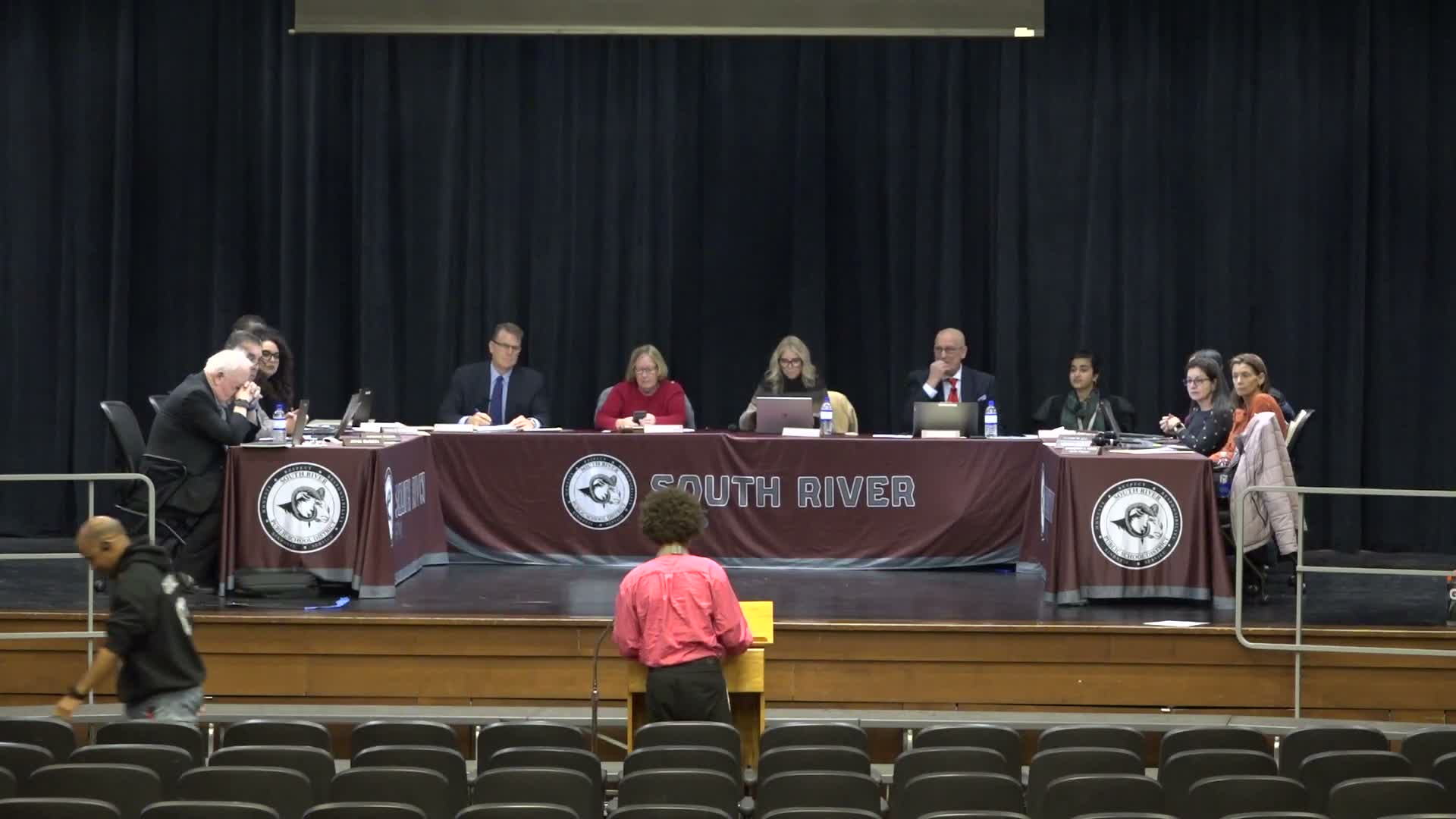 South River student petitions board to update dress code after do‑rag suspension