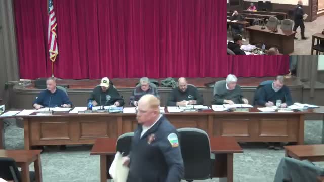 Selectmen refine 2026 warrant articles, shift priorities to town buildings and infrastructure; ambulance‑billing update tabled