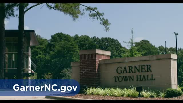 Garner Council honors longtime member, swears in new members and elects Damien Dellinger mayor pro tem