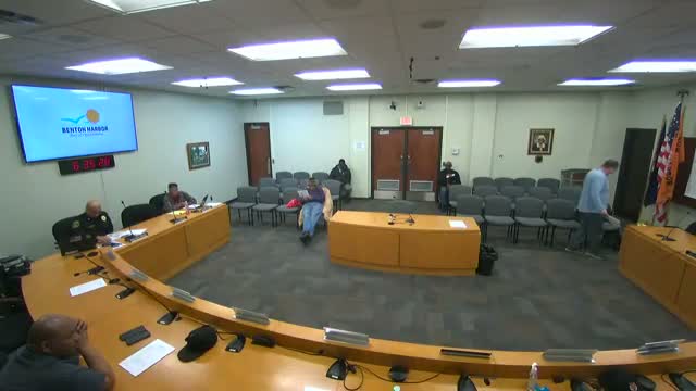 Committee reviews Sunday‑alcohol rule, Superior Street resurfacing grant, Bobo Brazil center contract and sewer contracts