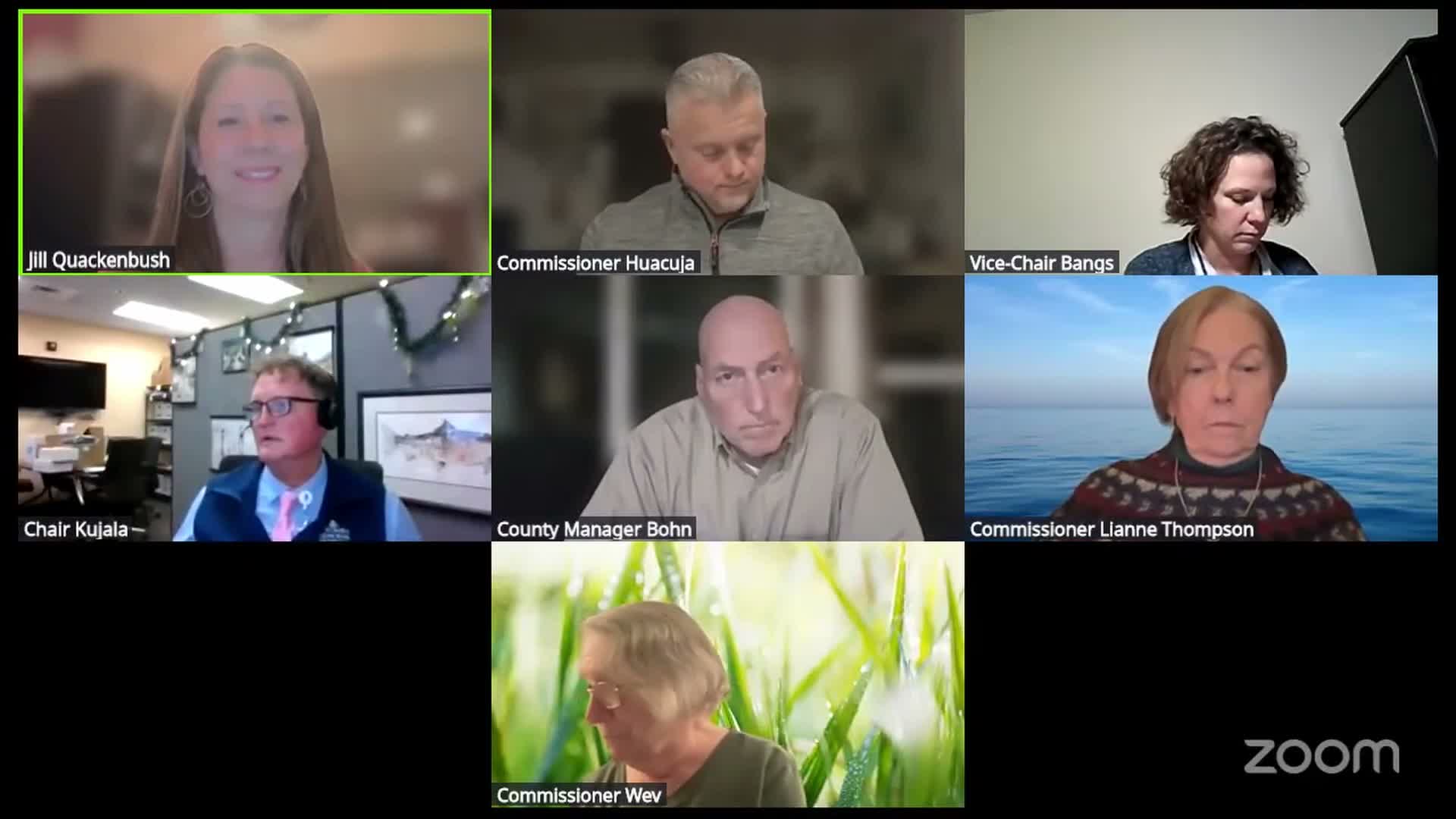 Commissioners conduct first reading on administrative-code ordinance to consolidate departments; hearing continued to Jan. 14