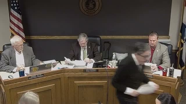 Cole County commission advances 2026 revenue forecast, defers sheriff lieutenant hire amid funding questions