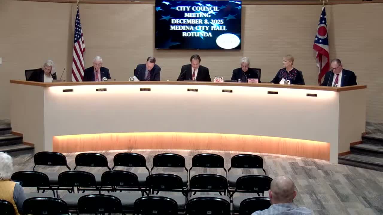 Medina mayor honored at final 2025 council meeting as council presents plaques to outgoing members