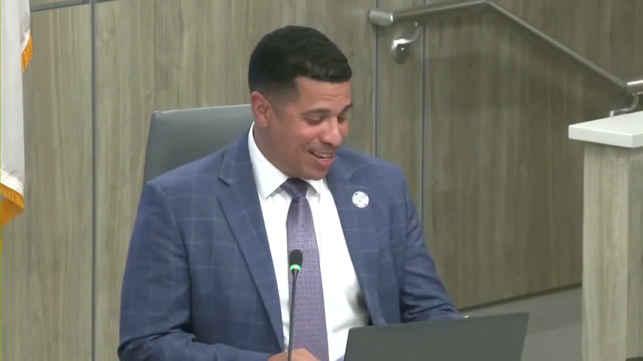 Board confirms multiple administrators and principals in unanimous votes