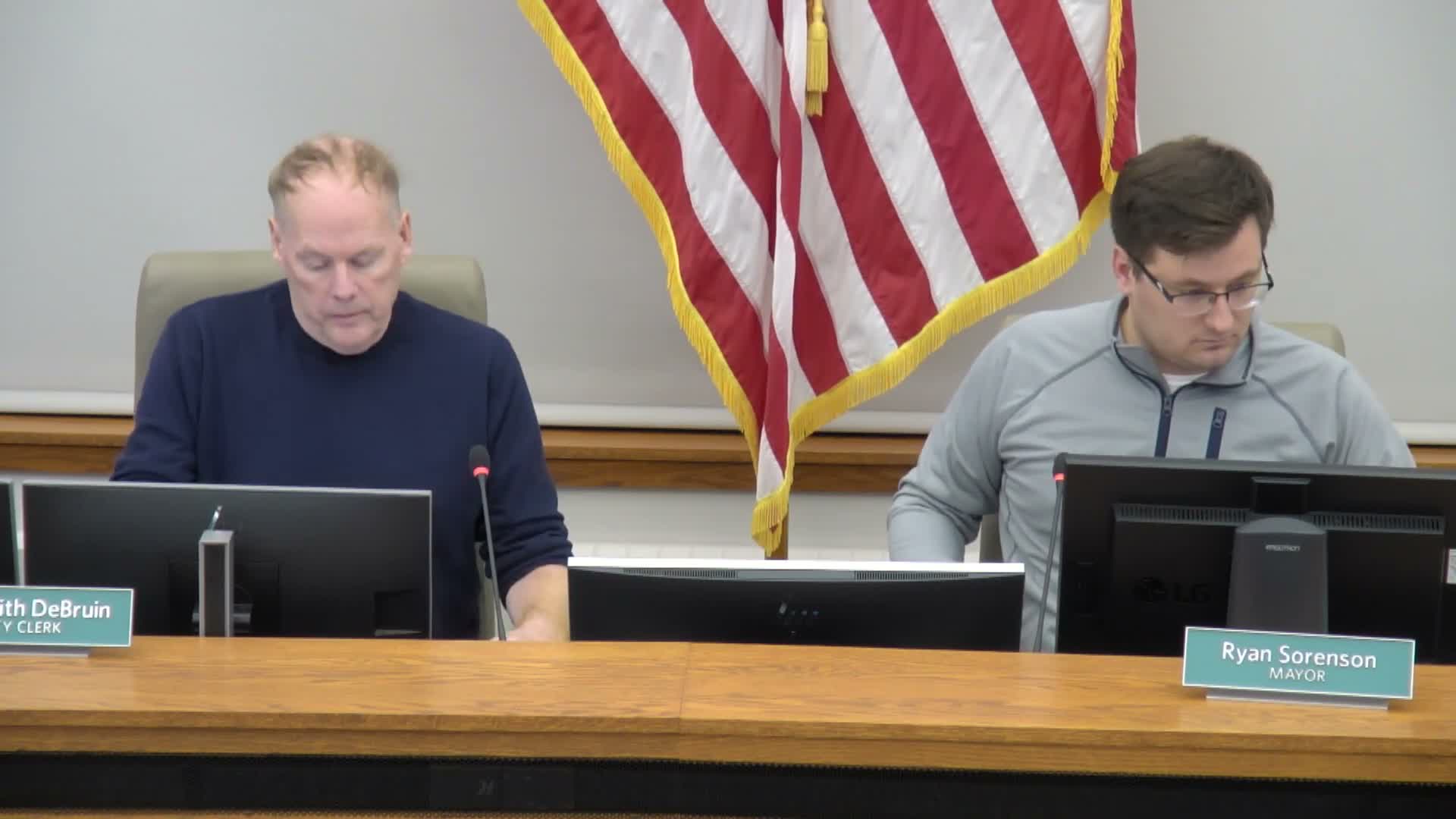 Plan Commission approves Wild Card Food LLC conditional use permit amid neighbor concerns over private‑club model