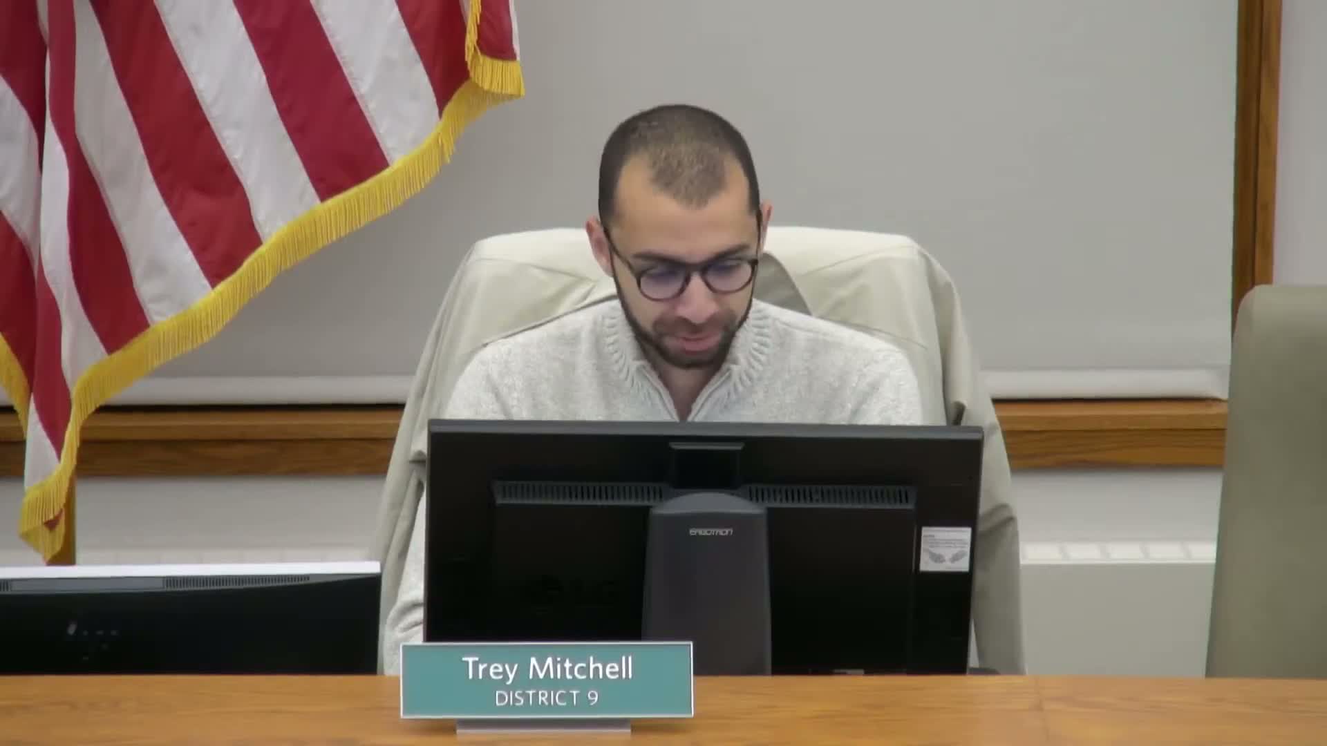 Committee approves consolidation of marina and boat-facilities funds under city management