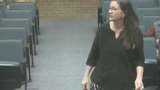 Blacksburg approves 25‑year solar power purchase agreement to supply Blacksburg Transit