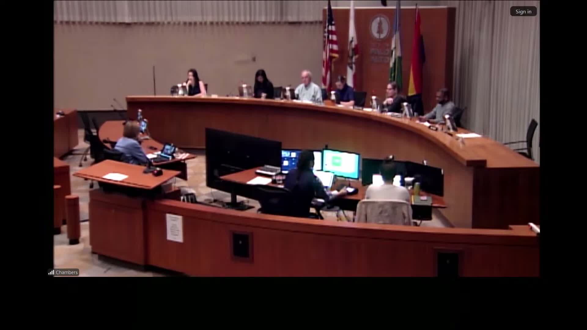 Palo Alto hearing spotlights rising food insecurity; nonprofits and state senator describe surge in demand