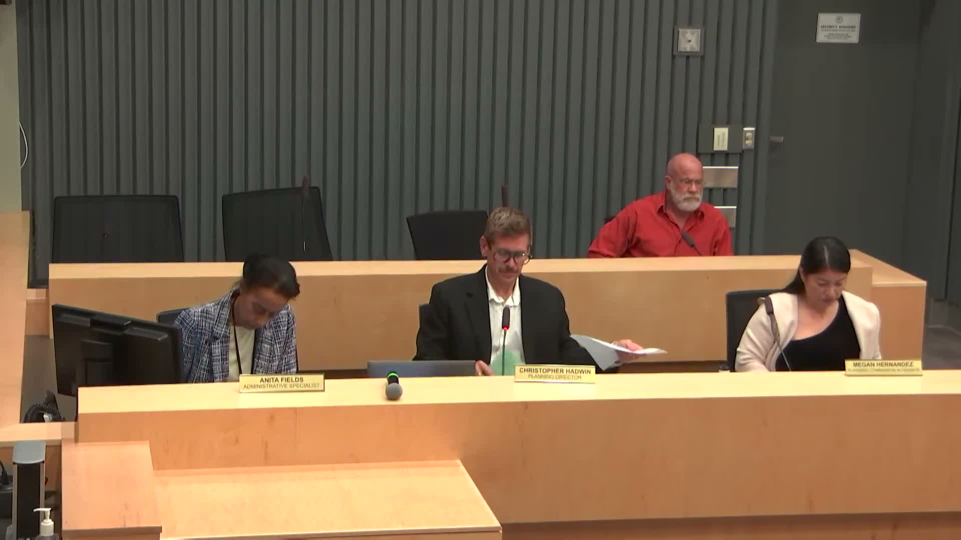 Palm Springs planning commission approves 16‑court pickleball complex near airport