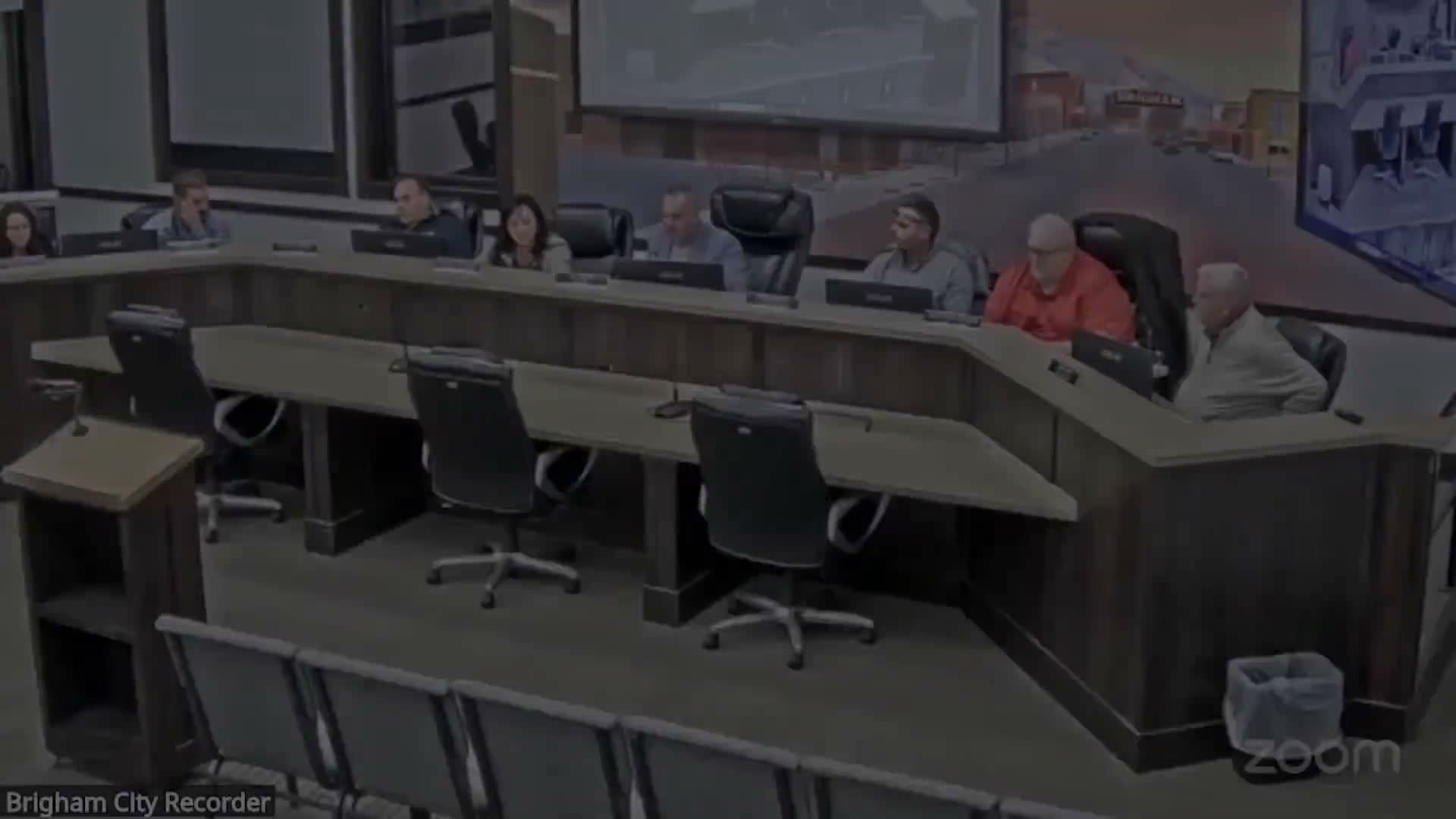 Brigham City resident says cemetery is 'landlocked,' urges plan to add space