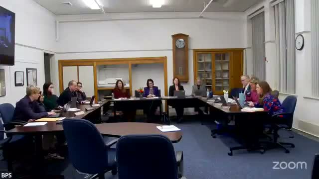 School committee approves 2026–27 calendar changes including earlier kindergarten start and slight elementary time shift