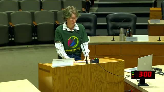 Residents, health professionals urge Aurora to adopt local tobacco retail licensing