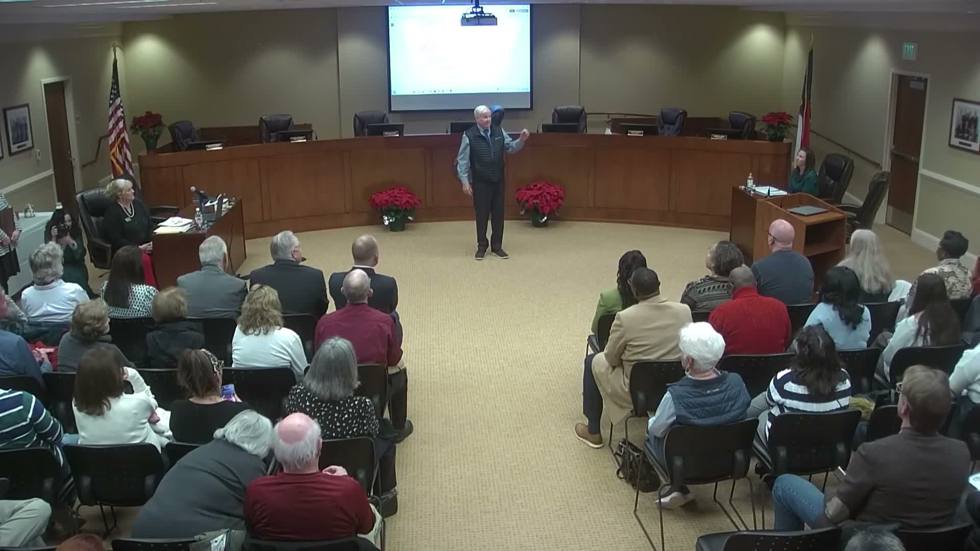 Lewisville swears in Mayor Billy Carter, honors outgoing council; Stacy Howard chosen mayor pro tem