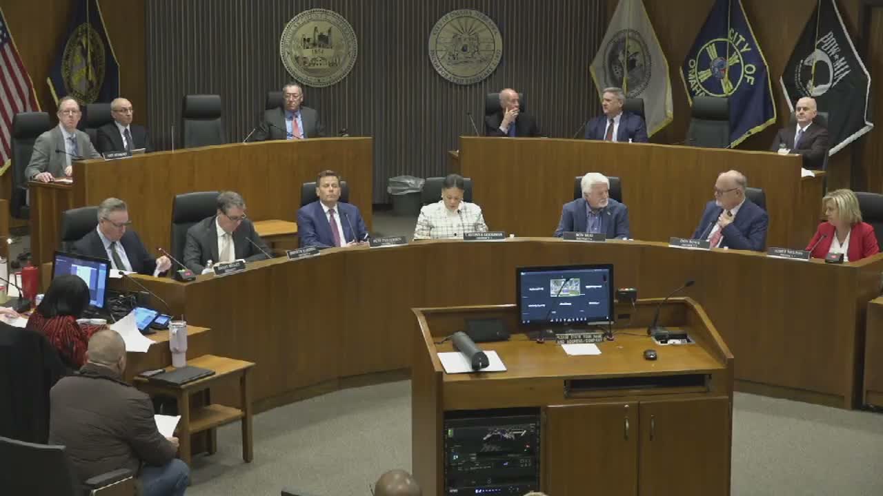 Council approves Dreamland Lounge's amended license and hours with Class I restriction