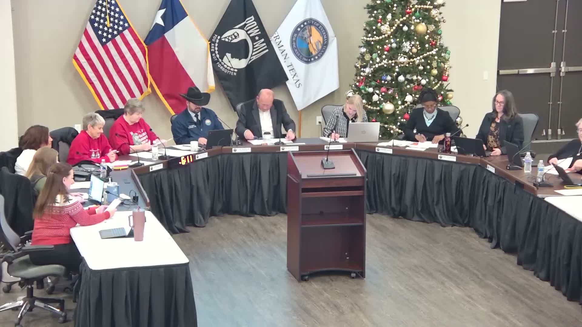 Everman animal services reports higher intake, outlines limited TNR pilot