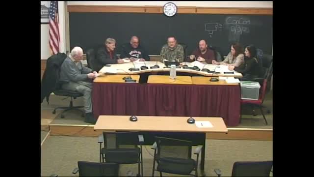 Charlton commissioners discuss hunting policy for town land and appoint Alan Leon to farm committee