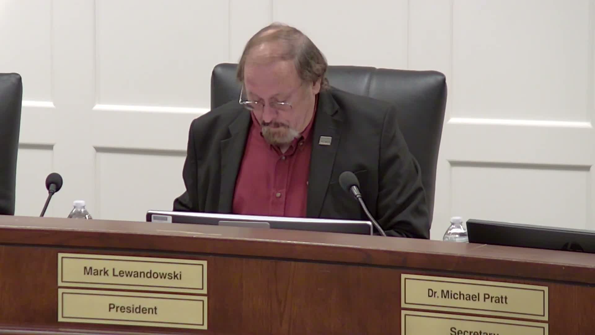 Tomball ISD board adopts procedures to fill vacant Trustee Position 1