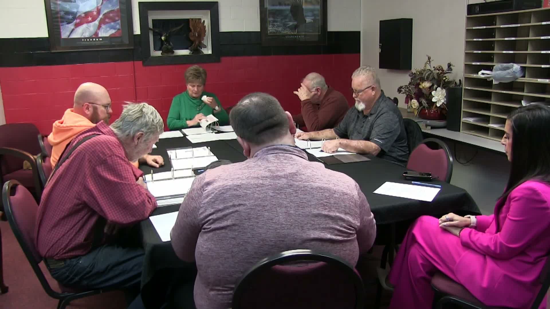 Freedom Public Schools board adopts 2026–27 calendar after brief debate over first-week timing