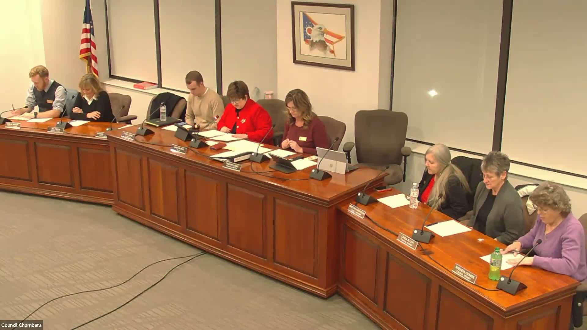 Developer presents rezoning for Zoor Road site; council hears traffic, utilities concerns