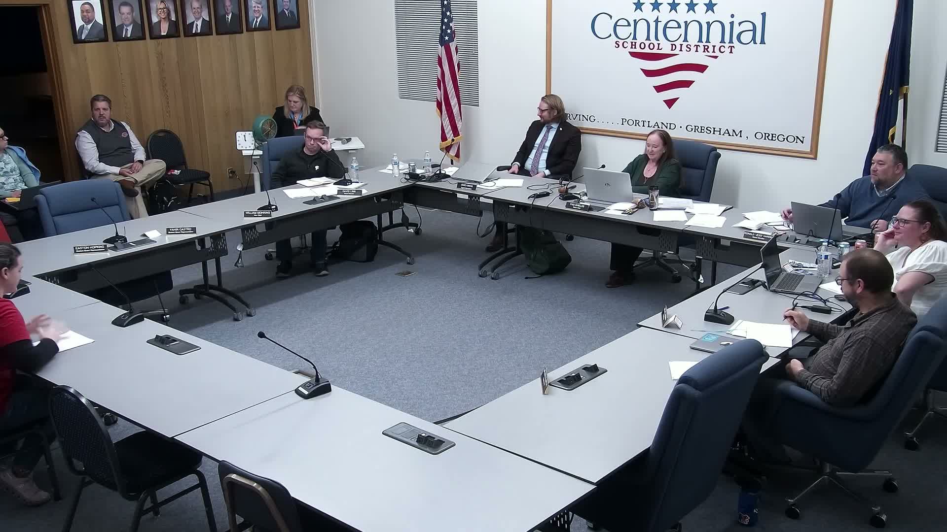 Teachers and union members urge Centennial SD to act as ICE activity rises