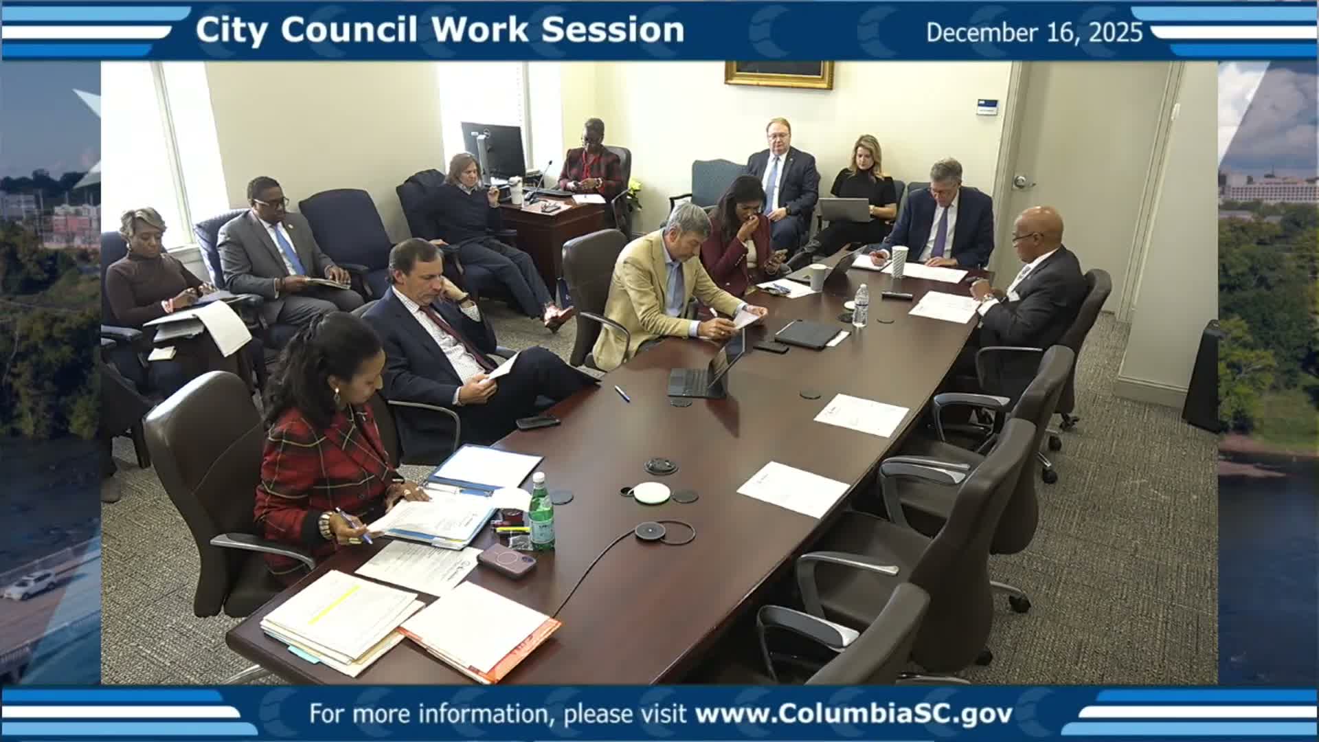 Columbia City amends agenda, votes to enter executive session on development projects, property sale and short-term rental legal advice