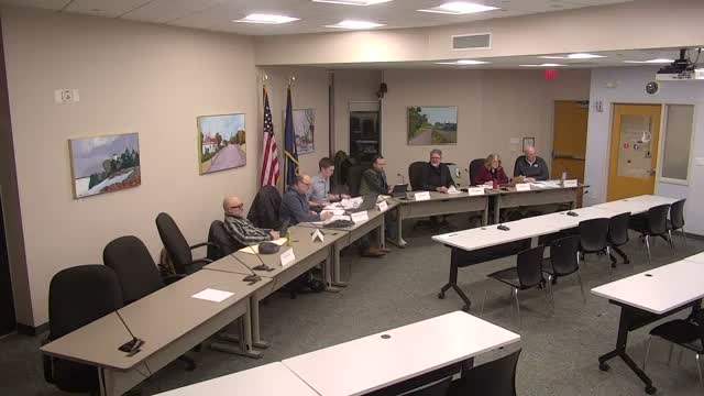 Crash Champions proposes 15,000 sq ft collision‑repair facility in Monona; commissioners press for screening and sidewalk