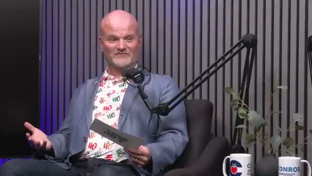 Conroe ISD honors roughly 40 National Merit finalists, announces Oak Ridge principal and $15,000 food-bank donation