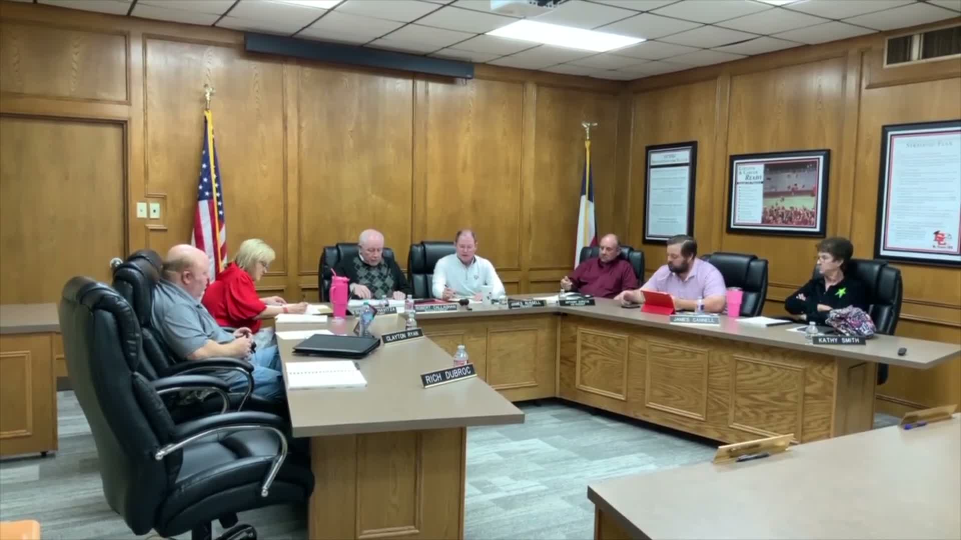 Board hears construction updates, sets Jan. 7 evaluation meeting and reviews calendar