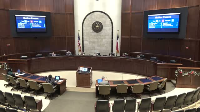 Lewisville planning commission approves special-use permit and backs landscape variance for Bennett Lane warehouse project