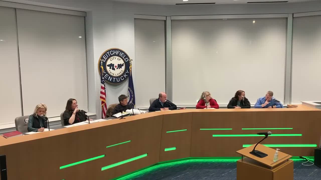 Commissioners flag drainage, lift‑station access and back‑lot frontage on preliminary plat