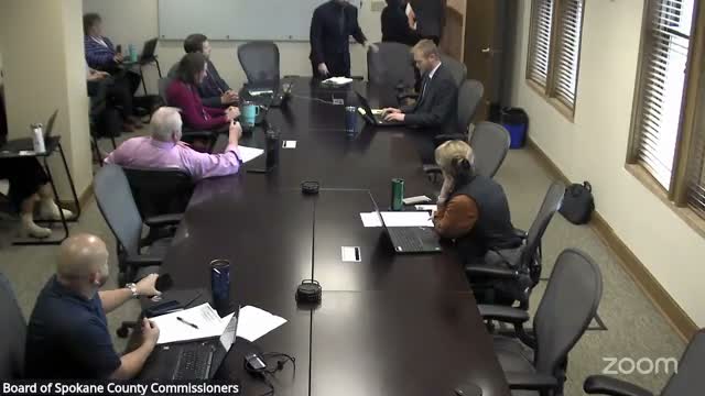 Clerk asks commissioners to approve five‑year renewal of e‑filing contract