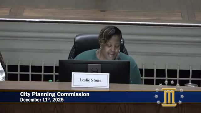 Planning commission weighs concept to permit digital landmark at 82 Commerce Street; staff raises preservation and code concerns