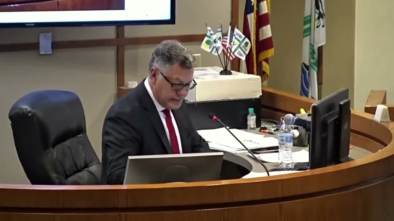 Residents press McHenry County board to reject Water Locust solar site near Johnsburg