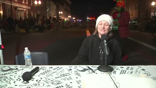 Columbia Main Street Christmas parade draws large crowd, spotlights local groups and officials