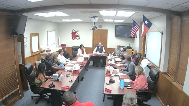 Perryton ISD board approves Franck Oil fuel bid