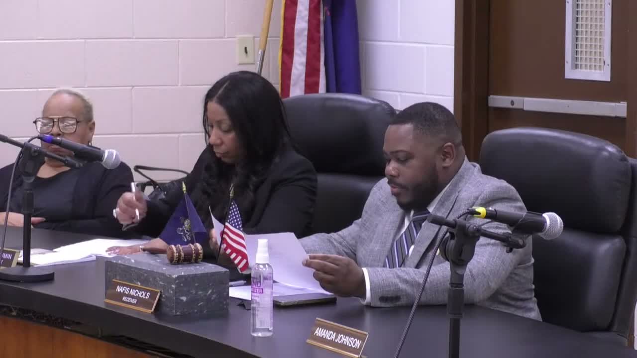 Public raises questions about contract corrections, placements and special‑education settlements; district cites DCIU borrowing and an audit