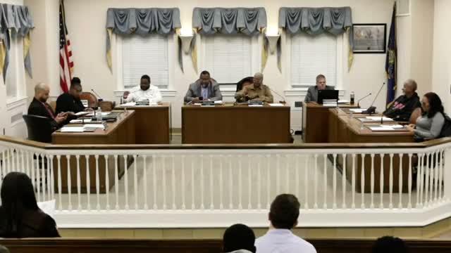 Council to extend holiday permit parking and chief clarifies snow-emergency enforcement