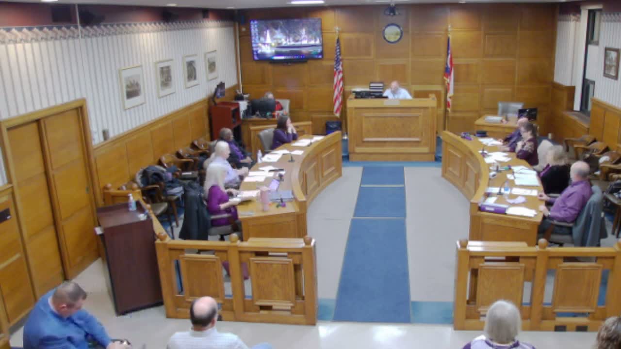 Council members trade thanks and farewells at year-end meeting