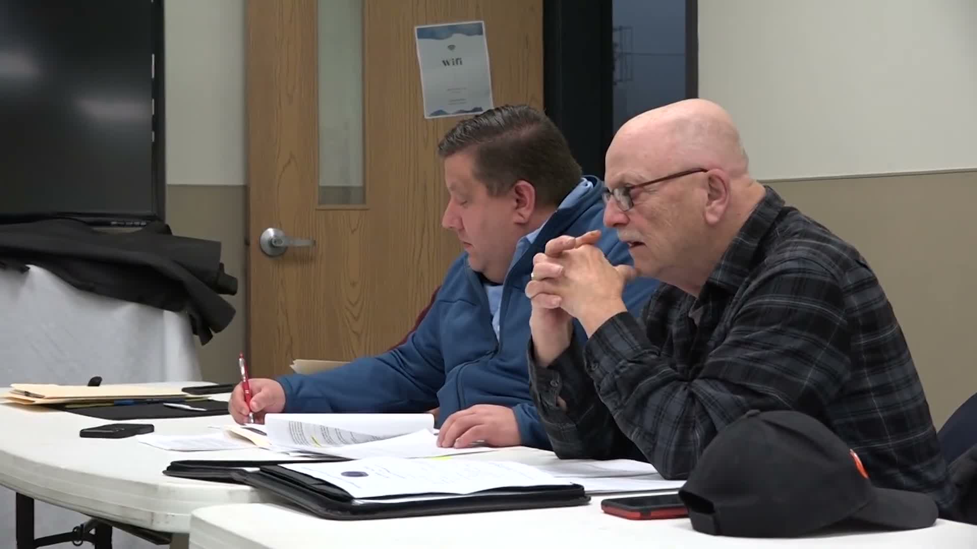 Council approves new fire-department air packs, rejects lower bid as nonresponsive