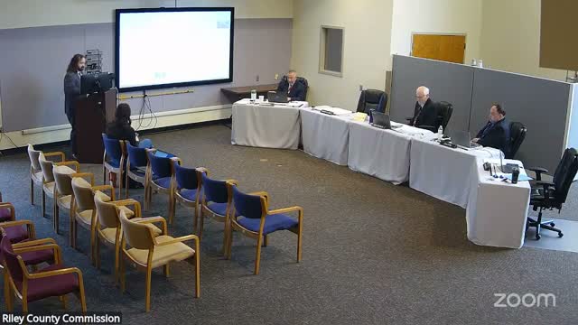 Riley County approves amended contract with Prairie Paws for animal shelter services