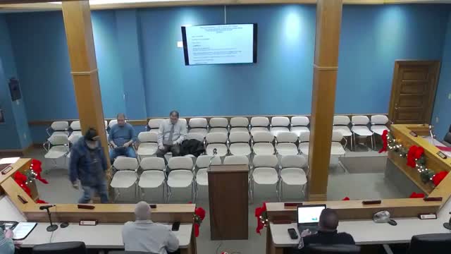 LaSalle council approves raffle and rep licenses, accepts retirement and resignations, and approves $1.66M in bills