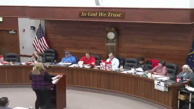 Probation officer briefs council on Sequential Intercept Model mapping and strategic planning