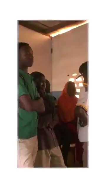 Unidentified speaker says residents have long wanted “these cards” ahead of Dec. 28, 2025 election