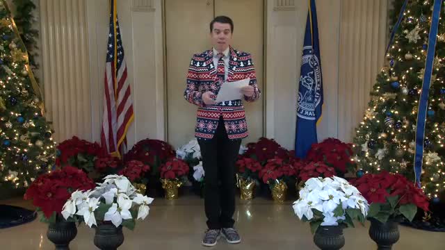 Mayor thanks donors to holiday drives, announces flower-pot sponsorship and noon New Year's reception at the library